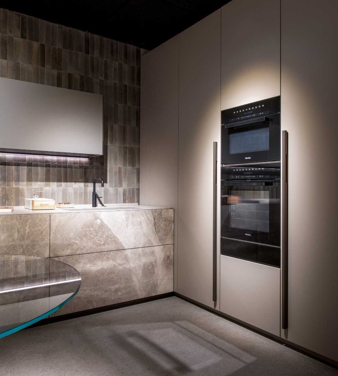 cucina su misura savona elettrodomestici integrati